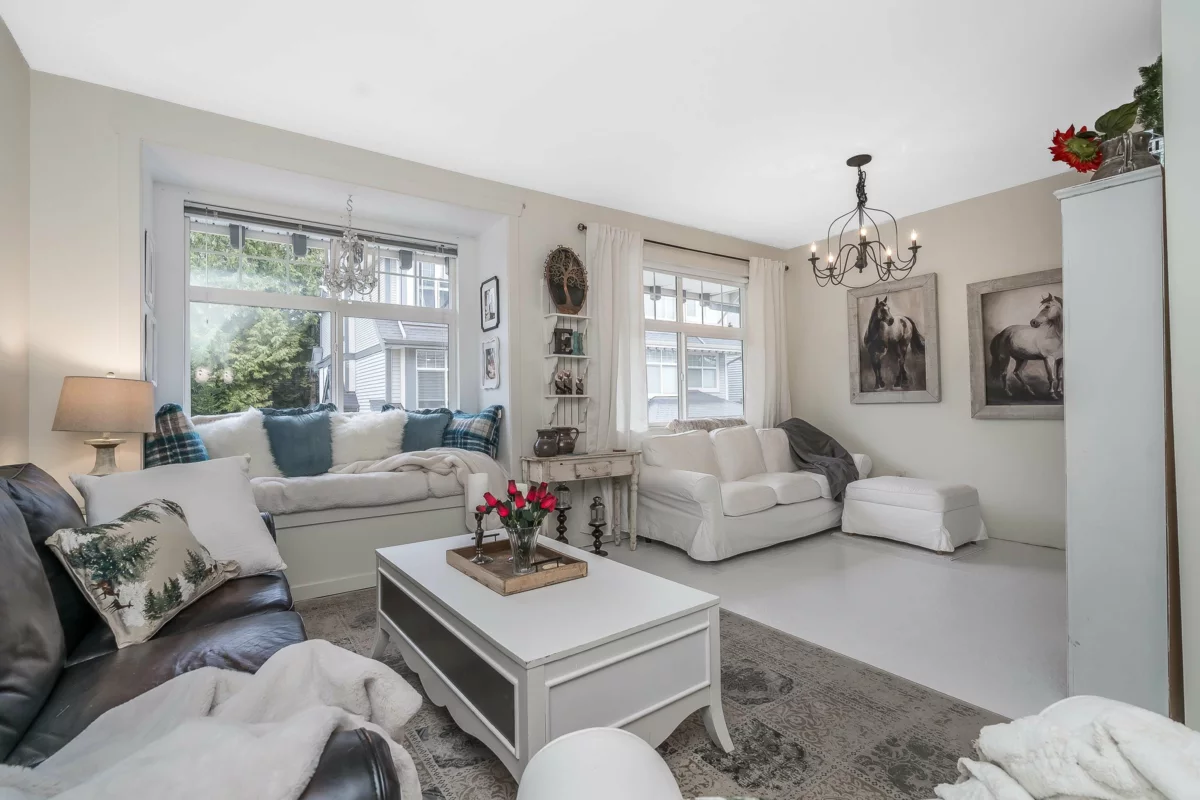 Dining Area Photo of 14 20589 66 Avenue, Langley, BC