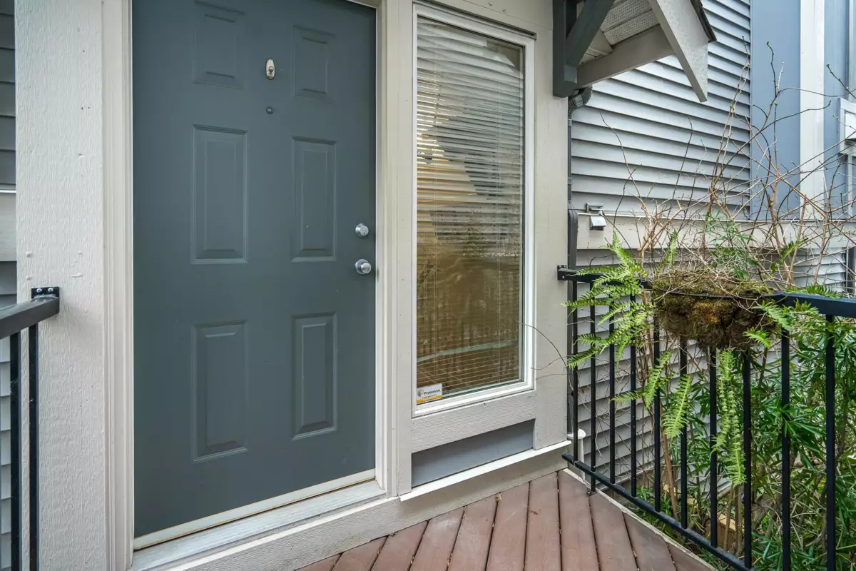 Family Room Photo of 14 20589 66 Avenue, Langley, BC