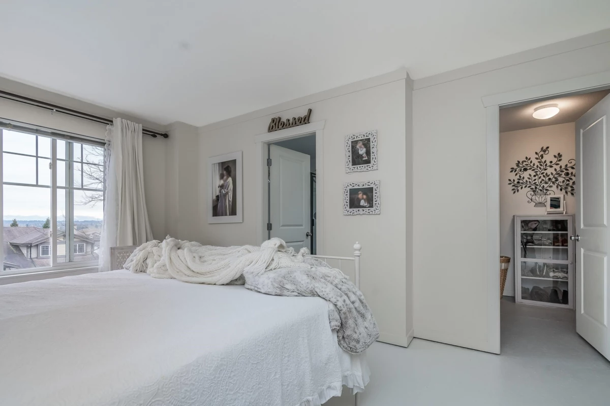 Front Yard Photo of 14 20589 66 Avenue, Langley, BC