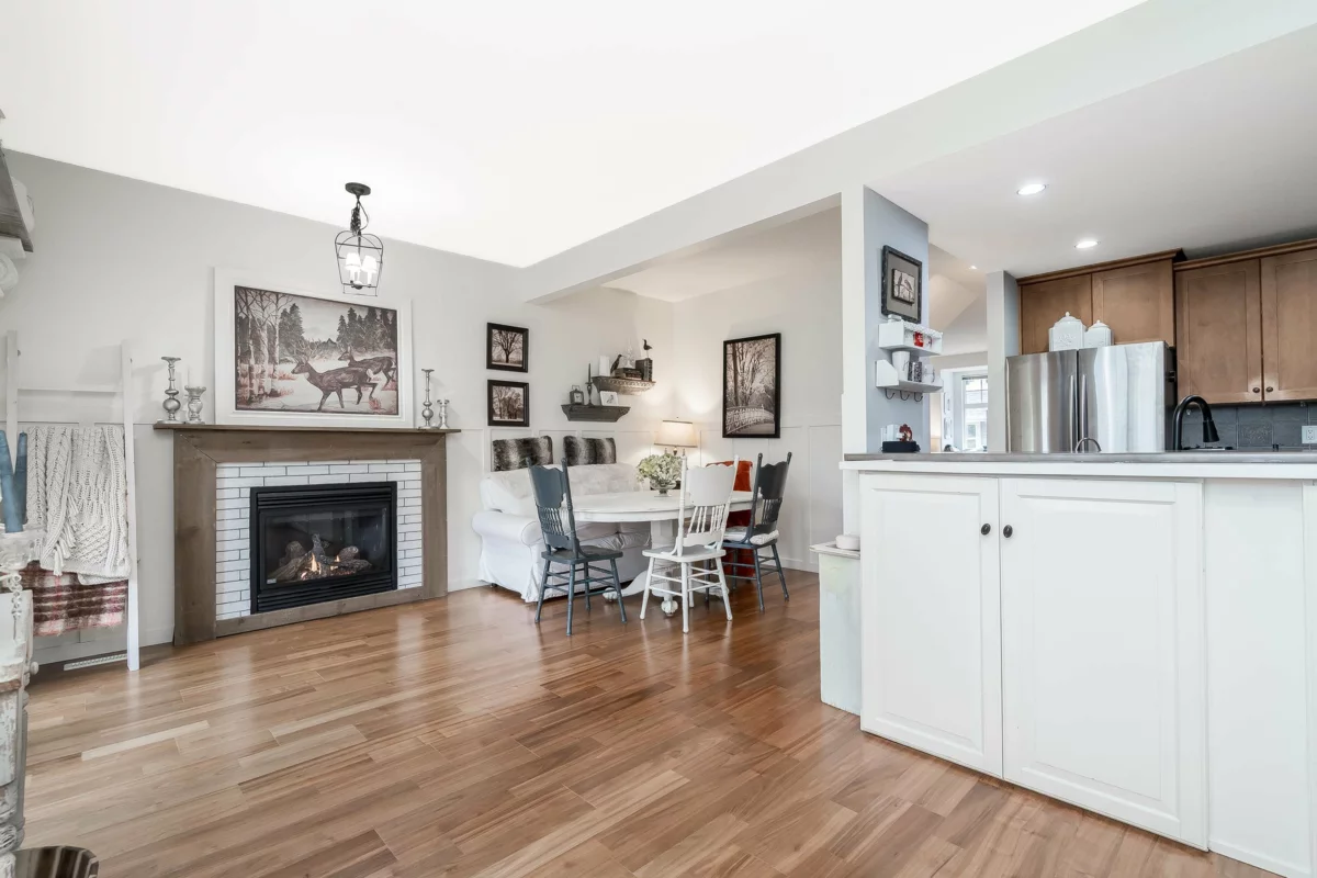 Guest Bathroom Photo of 14 20589 66 Avenue, Langley, BC