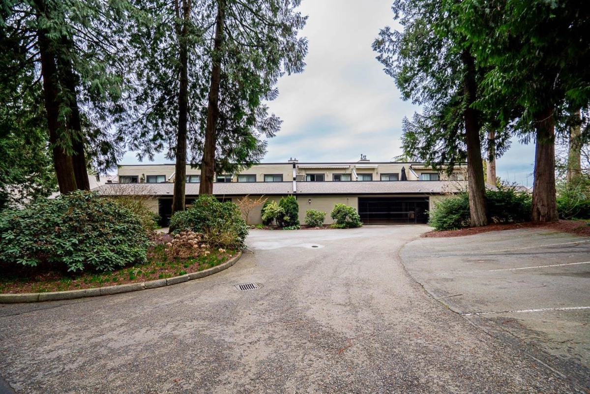 Living Room Photo of 7 14045 Nico Wynd Place, Surrey, BC
