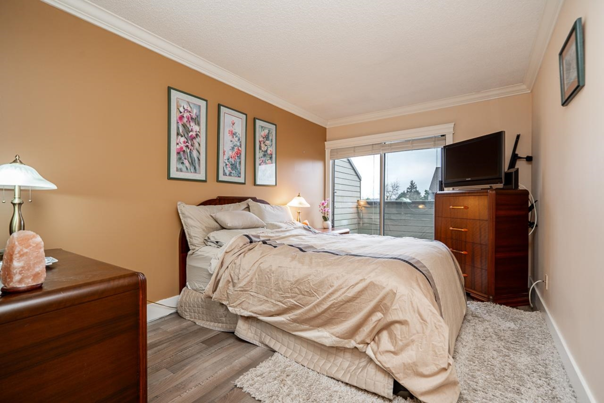 Powder Room Photo of 7 14045 Nico Wynd Place, Surrey, BC