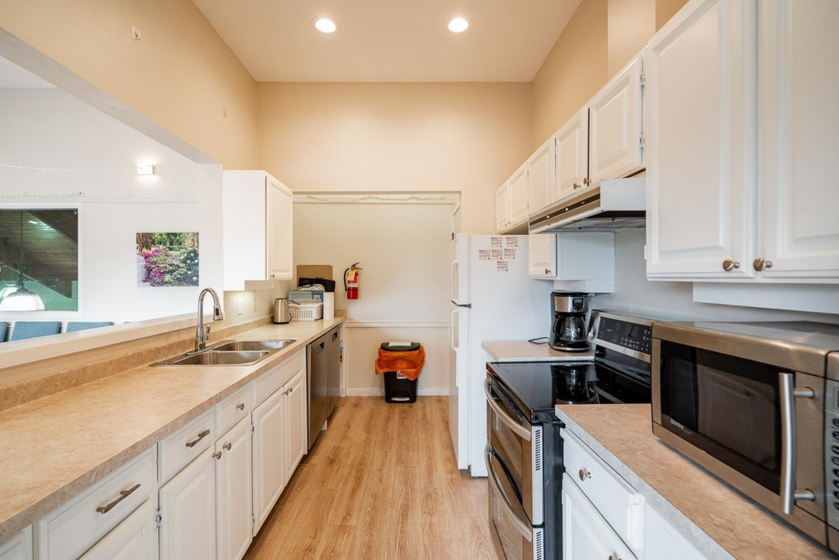 Swimming Pool Photo of 7 14045 Nico Wynd Place, Surrey, BC