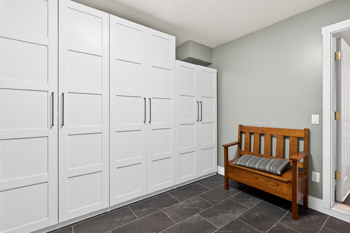 Hallway Photo of 68 11067 Barnston View Road, Pitt Meadows, BC