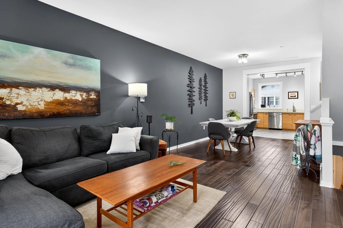 Kitchen Island Photo of 68 11067 Barnston View Road, Pitt Meadows, BC