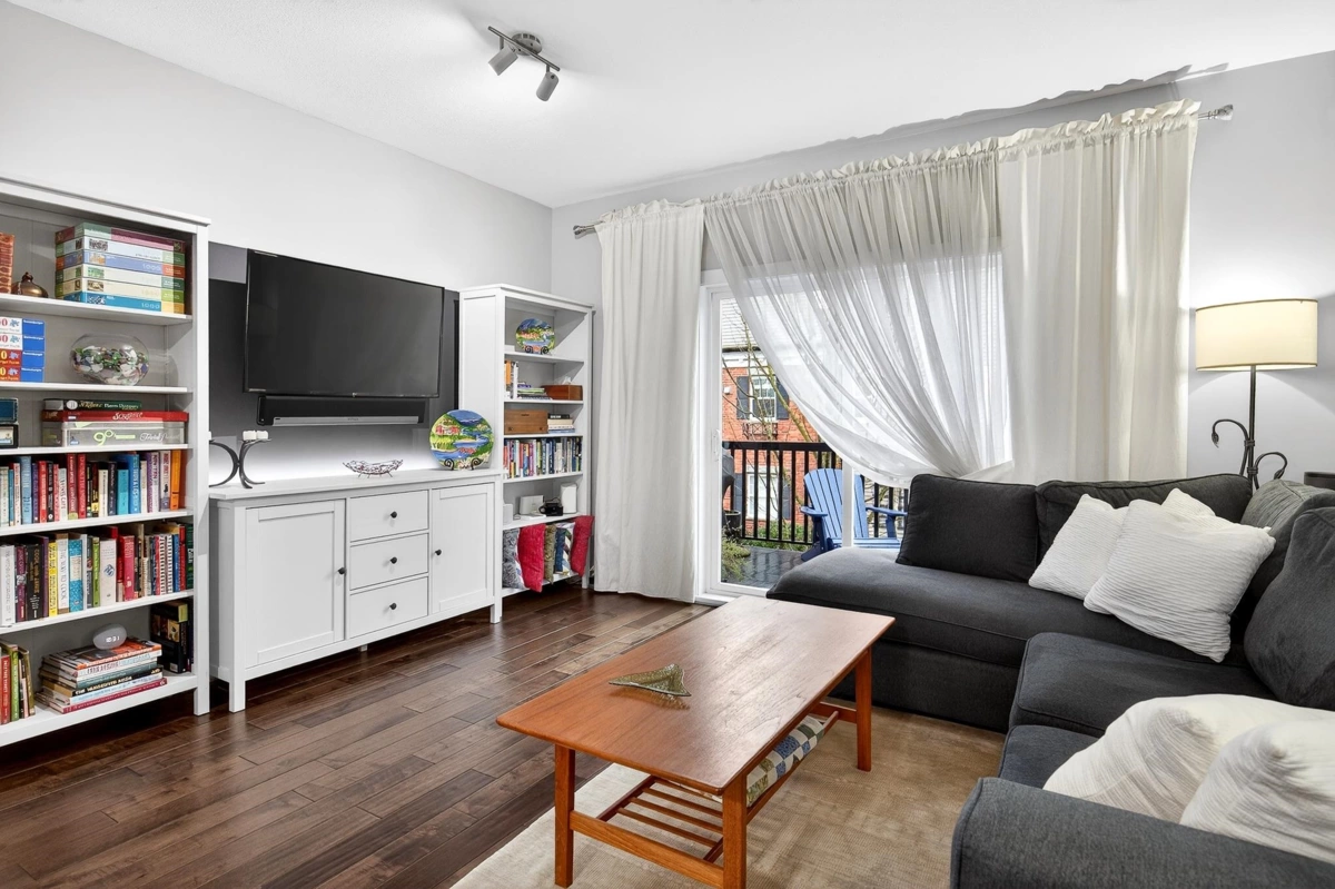 Kitchen Photo of 68 11067 Barnston View Road, Pitt Meadows, BC