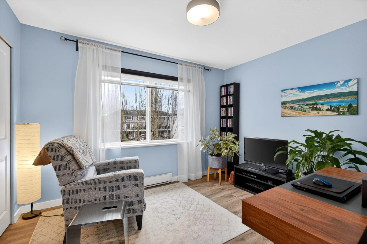 Laundry Room Photo of 68 11067 Barnston View Road, Pitt Meadows, BC