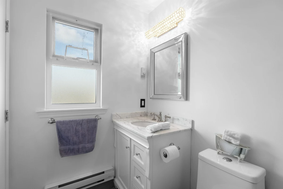 Basement Recreation Room Photo of 1455 South Dyke Road, New Westminster, BC