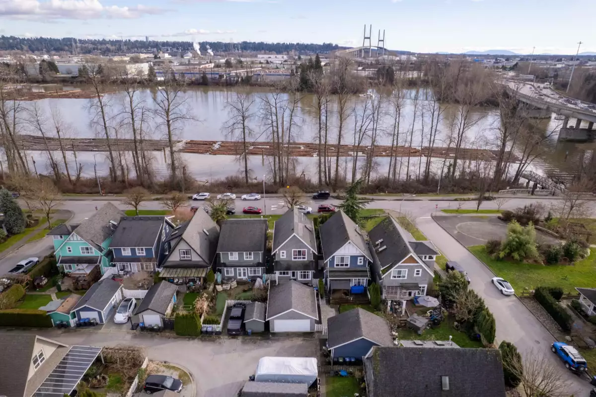 Family Room Photo of 1455 South Dyke Road, New Westminster, BC