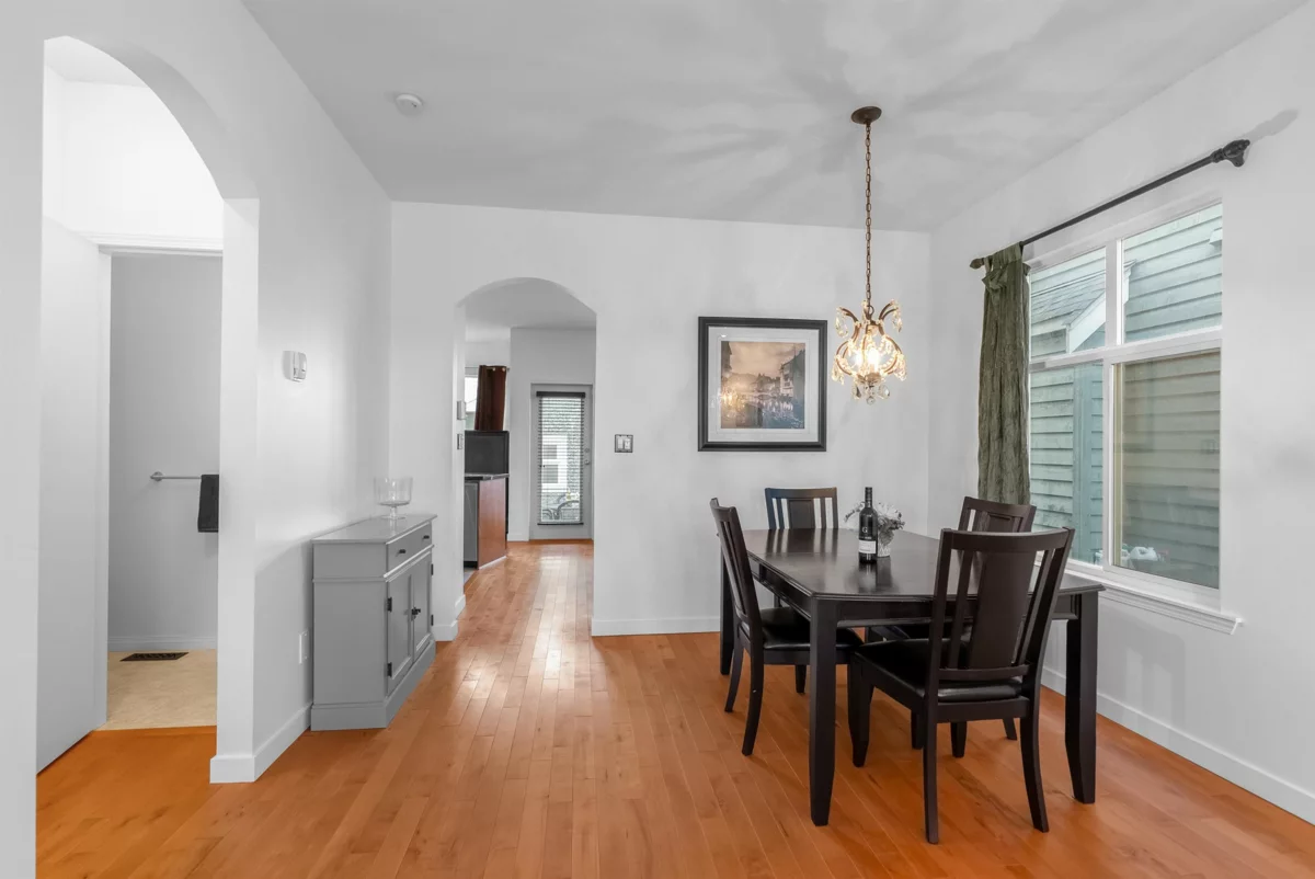 Kitchen Island Photo of 1455 South Dyke Road, New Westminster, BC