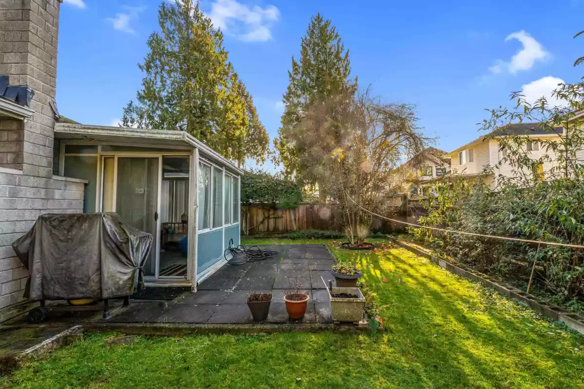 Laundry Room Photo of 12905 65 Avenue, Surrey, BC