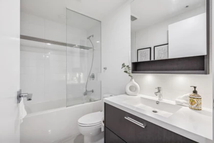 Entry Foyer Photo of 1209 5580 No. 3 Road, Richmond, BC