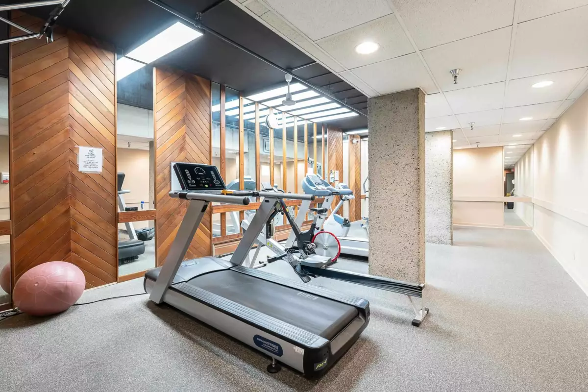 Laundry Room Photo of 1108 2004 Fullerton Avenue, North Vancouver, BC