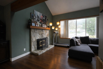 1009 Cypress Place, Squamish, BC, Squamish — Single Family Residence for sale
