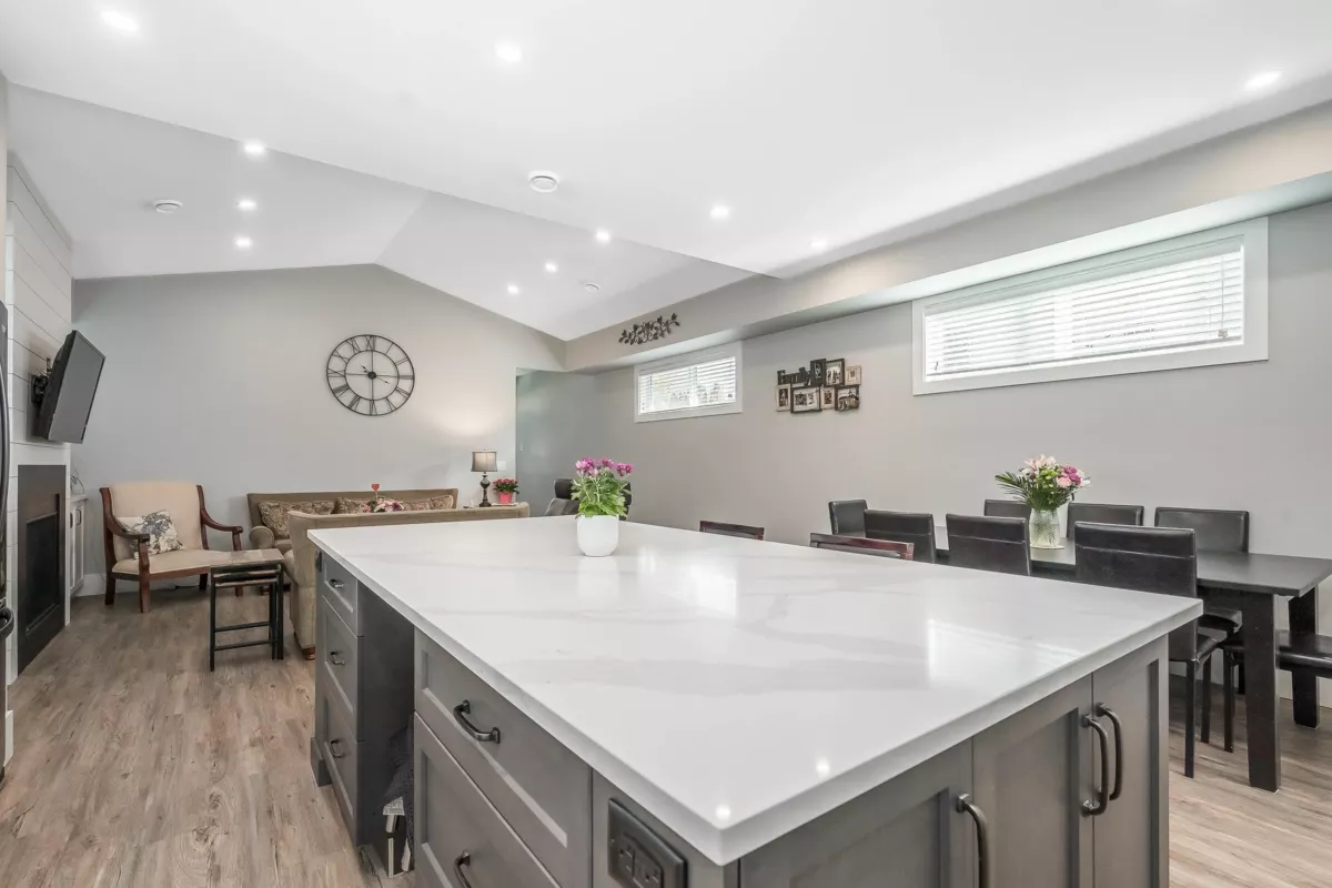 Office / Den Photo of 34711 2 Avenue, Abbotsford, BC