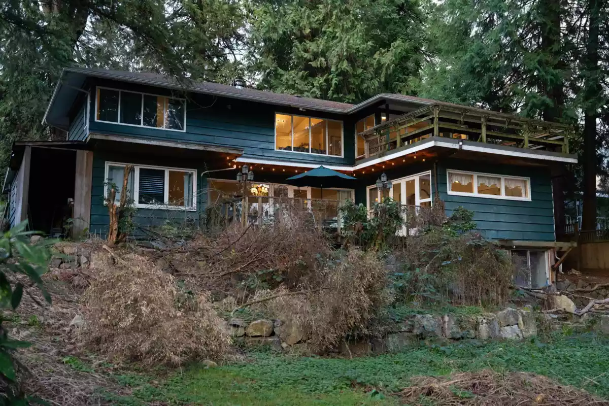 Garden / Landscaping Photo of 1372 Ottawa Avenue, West Vancouver, BC