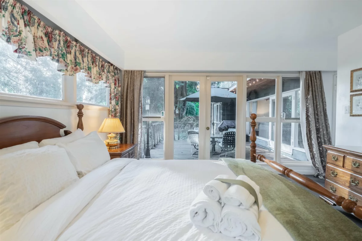 Primary Bedroom Photo of 1372 Ottawa Avenue, West Vancouver, BC