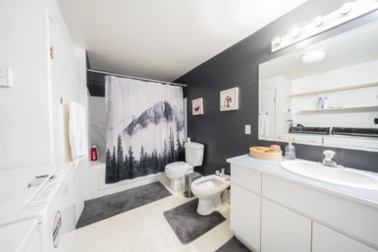 Basement Recreation Room Photo of 1372 Ottawa Avenue, West Vancouver, BC