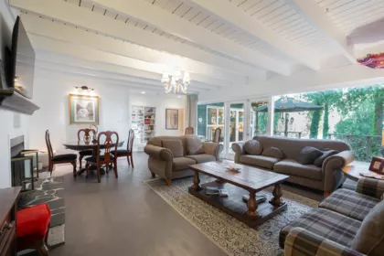 1372 Ottawa Avenue, West Vancouver, BC
