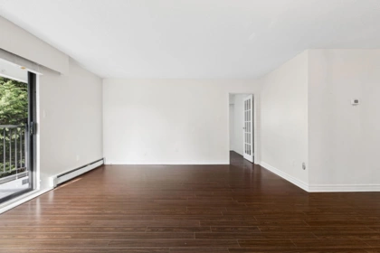 Primary Bedroom Photo of 203 330 E 1st Street, North Vancouver, BC