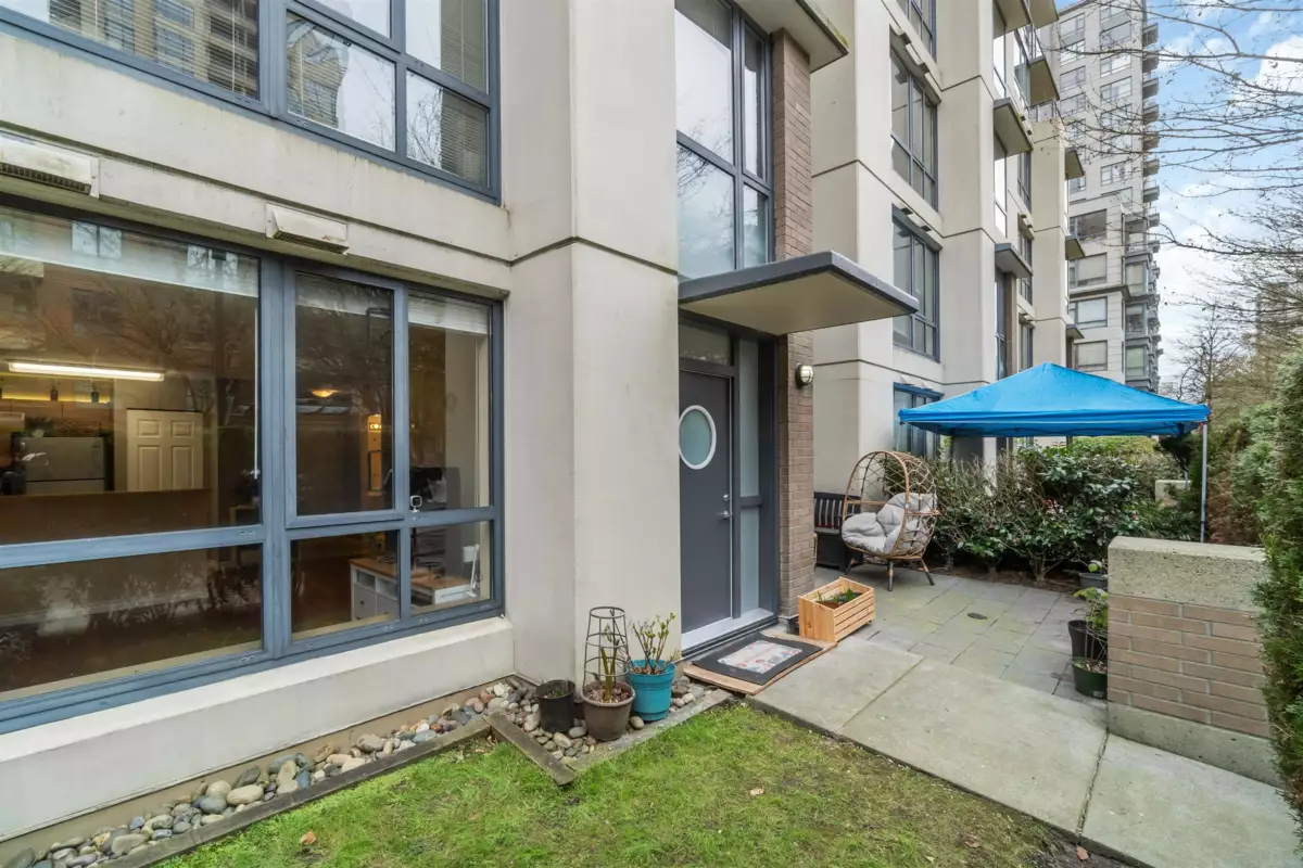 Family Room Photo of 110 3588 Crowley Drive, Vancouver, BC