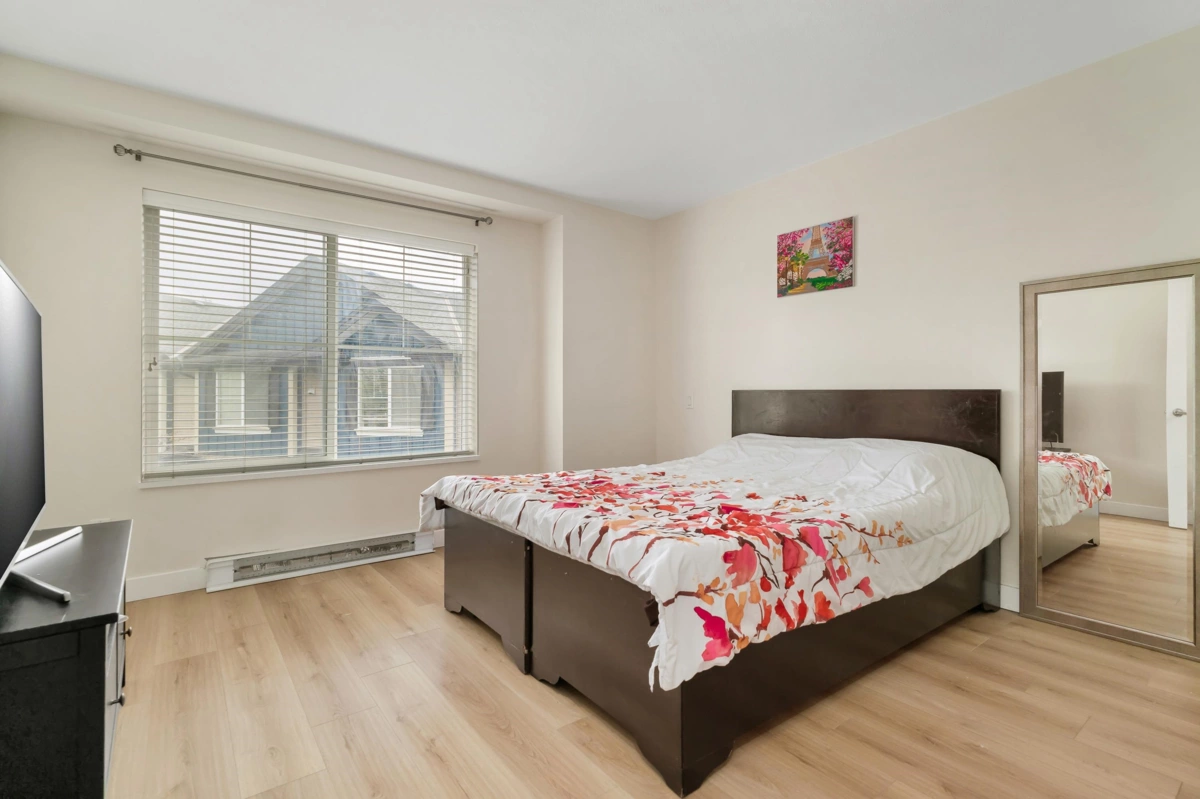 Guest Bathroom Photo of 7 18211 70 Avenue, Surrey, BC