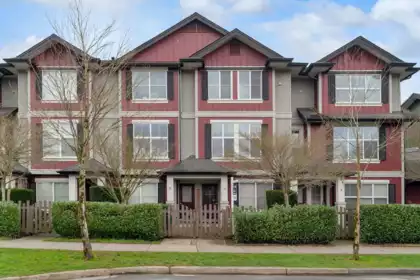 7 18211 70 Avenue, Surrey, BC