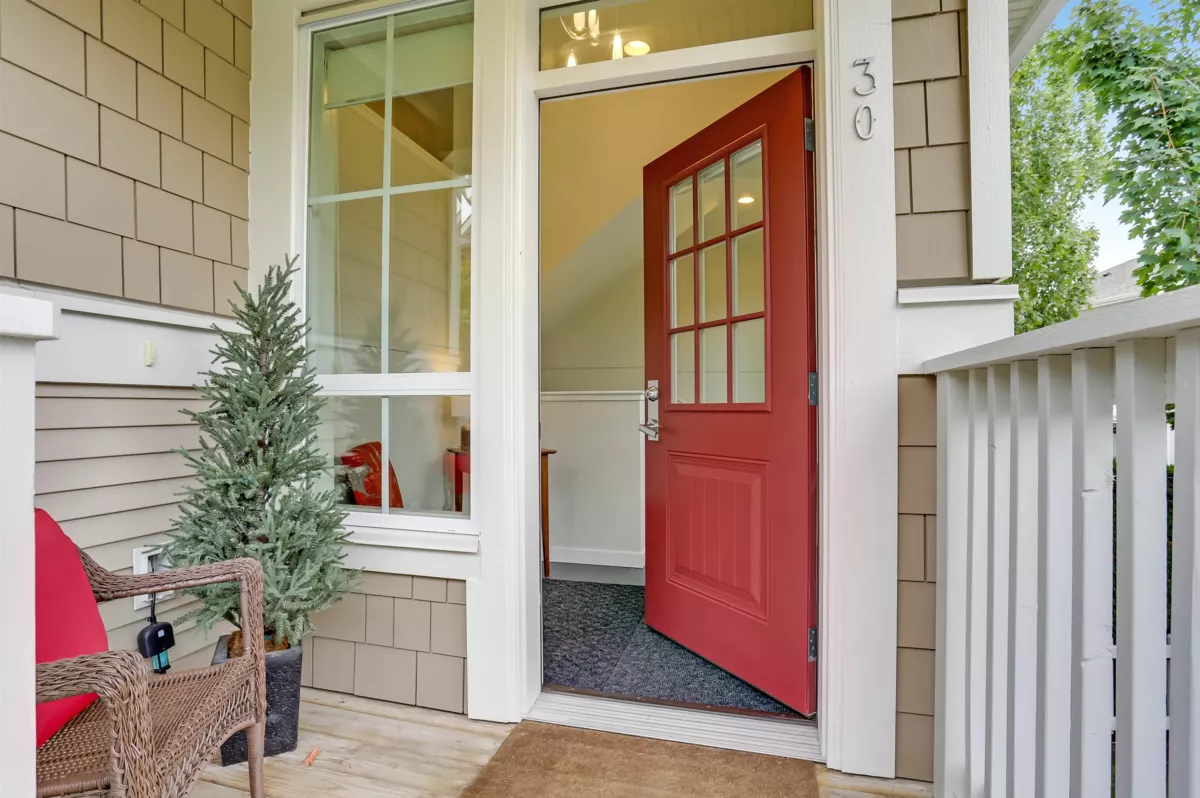 Exterior Rear Photo of 30 5510 Admiral Way, Delta, BC