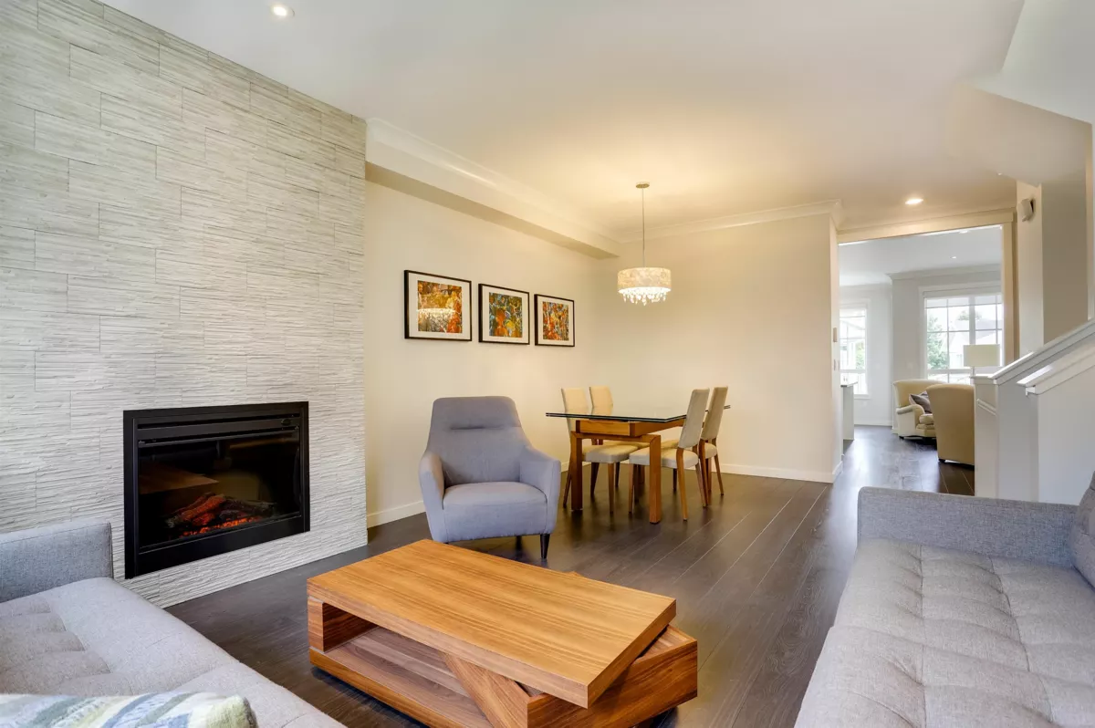 Kitchen Photo of 30 5510 Admiral Way, Delta, BC