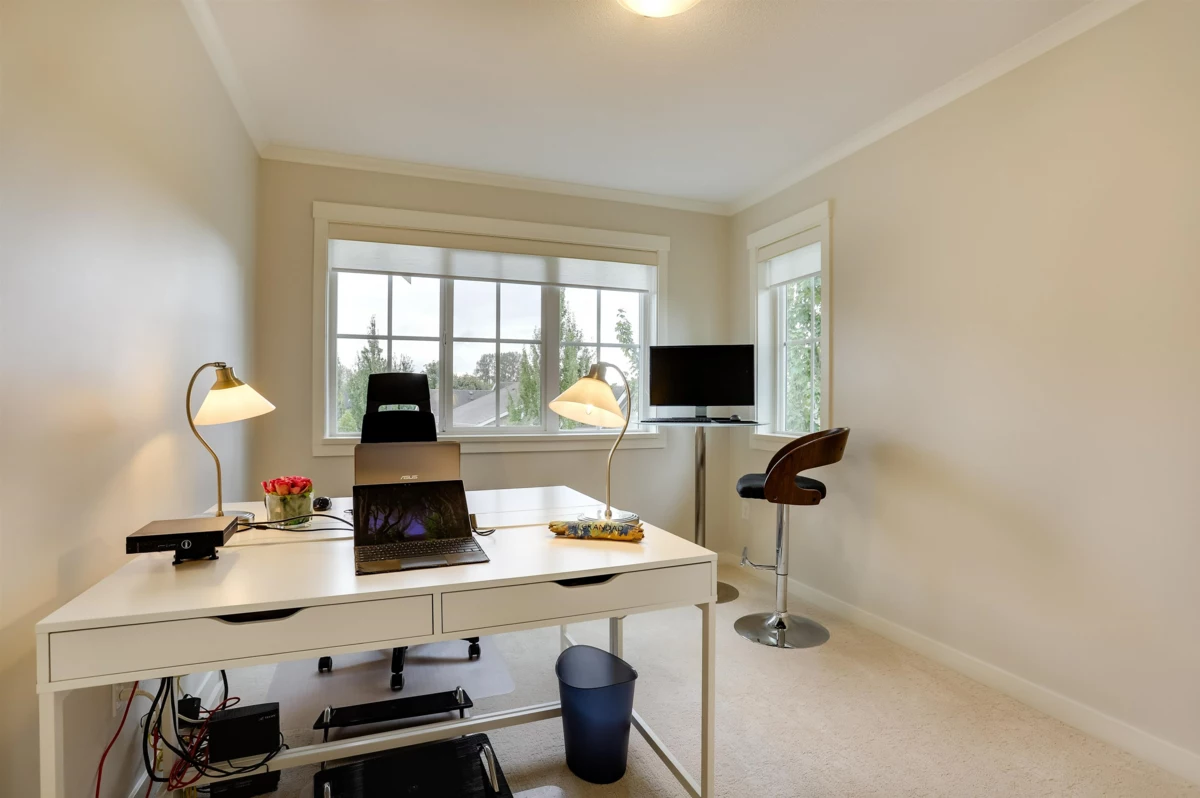 Laundry Room Photo of 30 5510 Admiral Way, Delta, BC