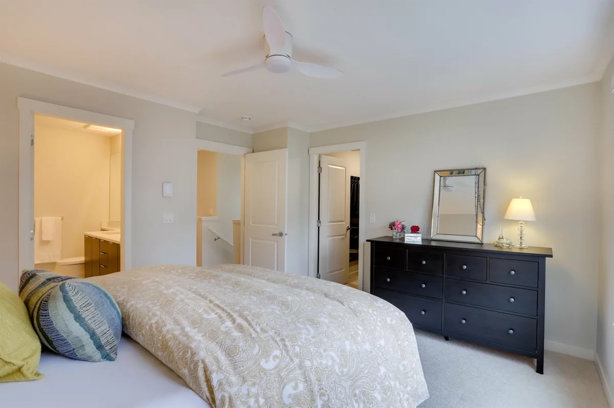 Powder Room Photo of 30 5510 Admiral Way, Delta, BC