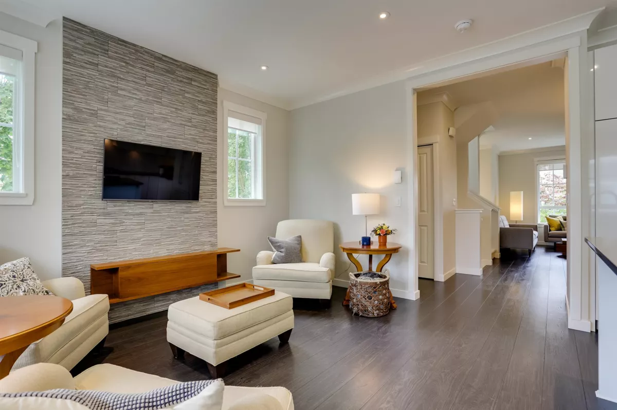 Primary Bathroom Photo of 30 5510 Admiral Way, Delta, BC