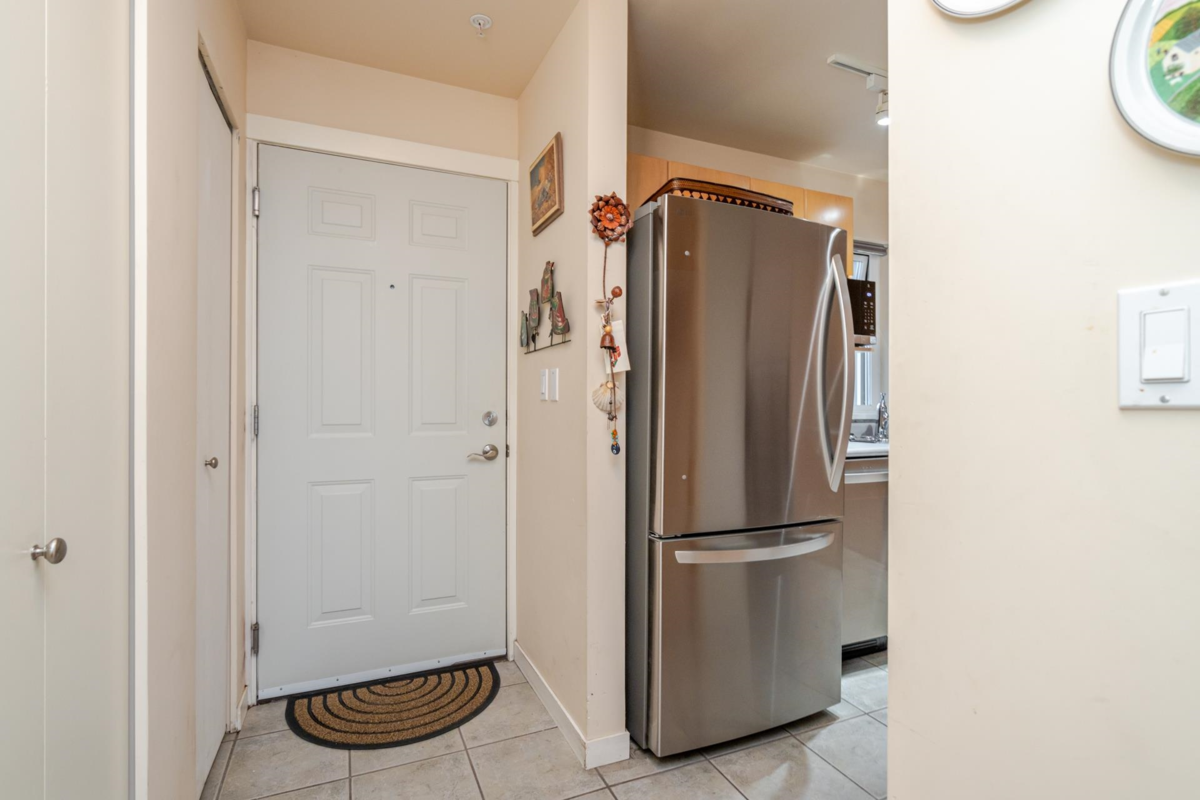 Bedroom 4 Photo of 304 4272 Albert Street, Burnaby, BC