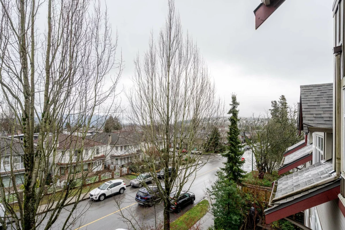 Outdoor Kitchen Photo of 304 4272 Albert Street, Burnaby, BC