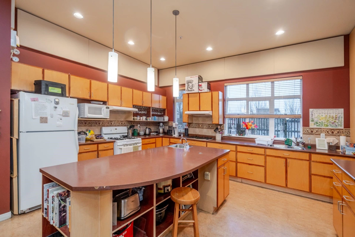 Staircase Photo of 304 4272 Albert Street, Burnaby, BC