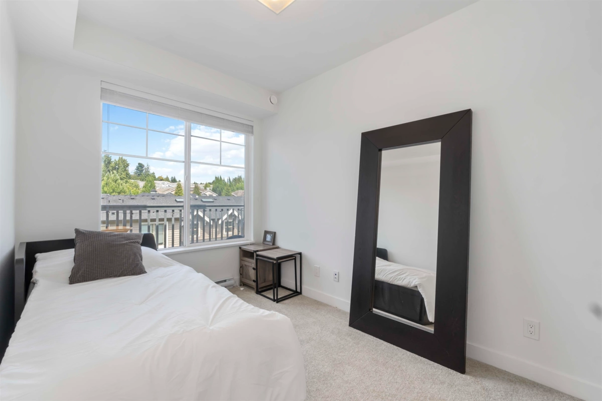 Front Yard Photo of A413 20487 65 Avenue, Langley, BC