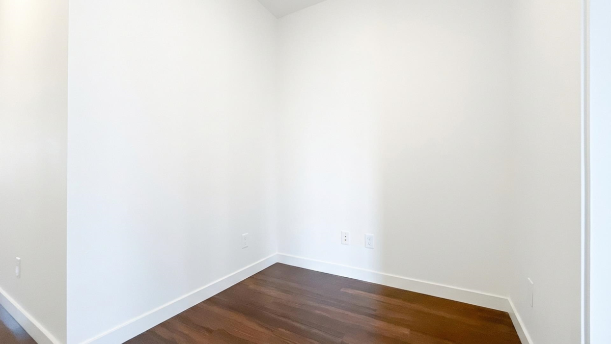 Laundry Room Photo of 4888 Eldorado Mews, Vancouver, BC