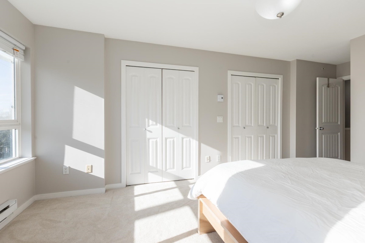 Garage Interior Photo of 2 20159 68 Avenue, Langley, BC