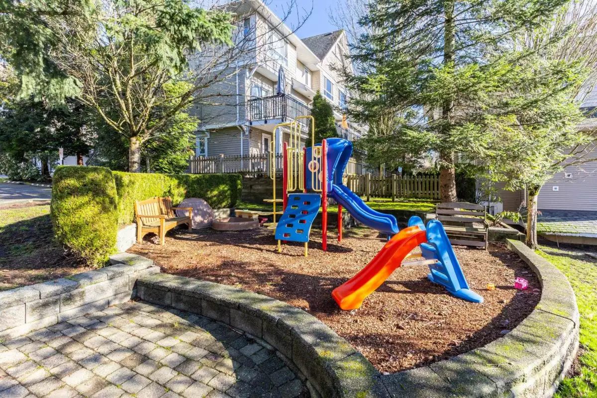 Street View Photo of 2 20159 68 Avenue, Langley, BC