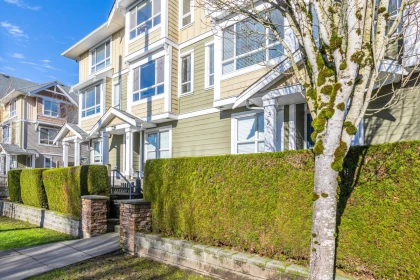 2 20159 68 Avenue, Langley, BC, Langley — Townhouse for sale
