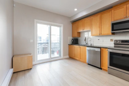 Kitchen Island Photo of 2 20159 68 Avenue, Langley, BC