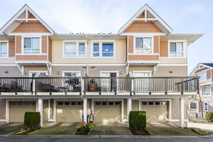 Outdoor Kitchen Photo of 2 20159 68 Avenue, Langley, BC