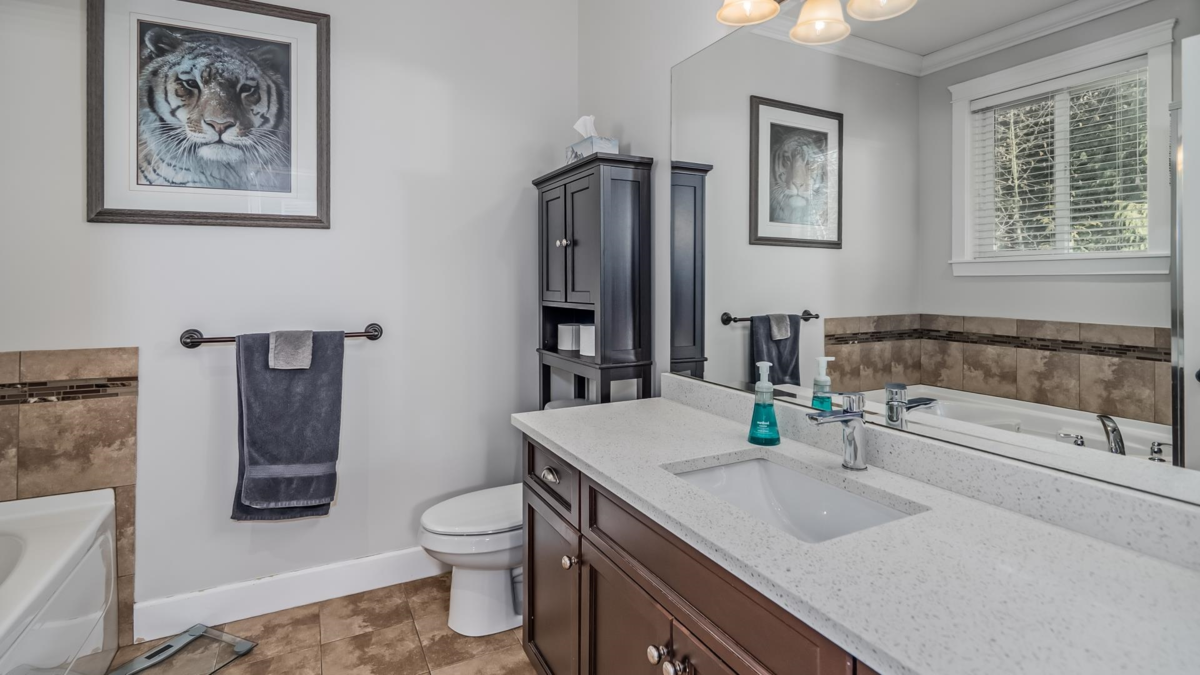 Basement Recreation Room Photo of 8723 Nottman Street, Mission, BC