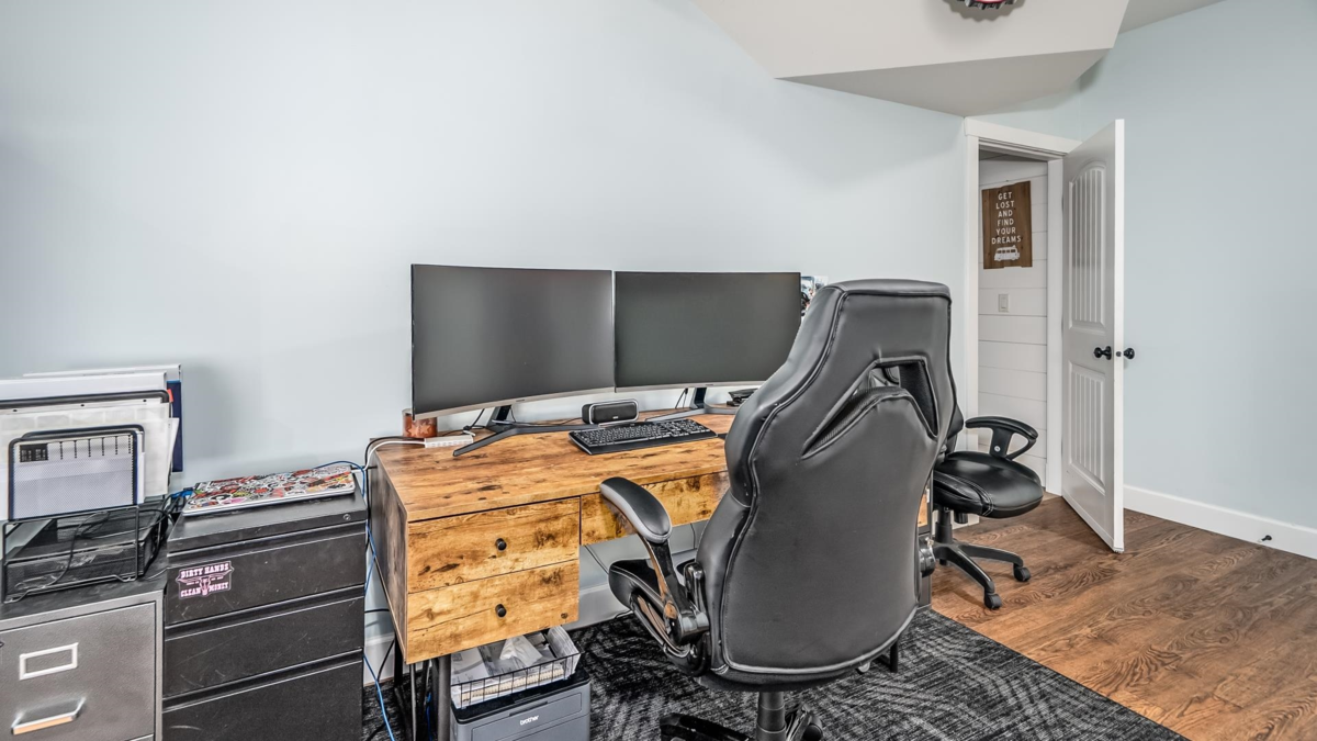 Garden / Landscaping Photo of 8723 Nottman Street, Mission, BC