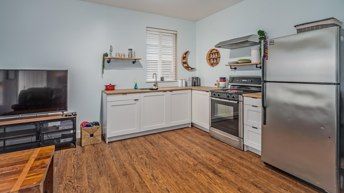 Hot Tub / Spa Photo of 8723 Nottman Street, Mission, BC