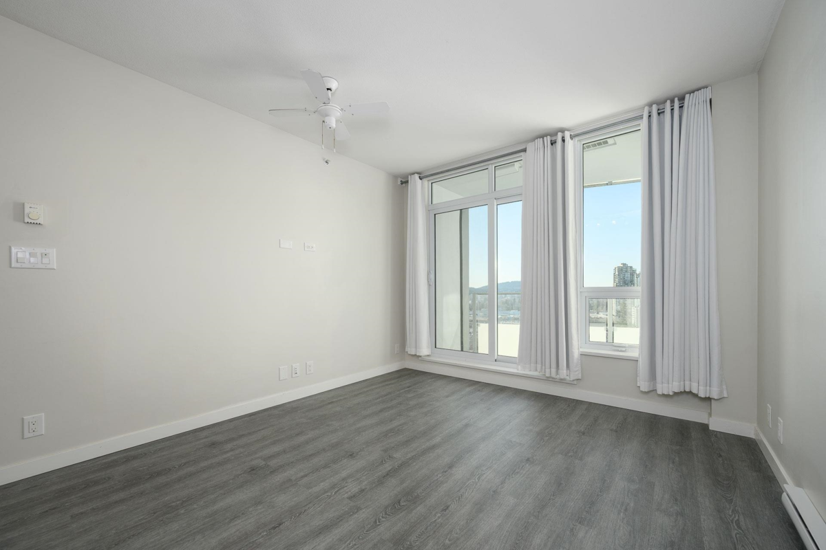 Breakfast Nook Photo of 2307 3093 Windsor Gate, Coquitlam, BC