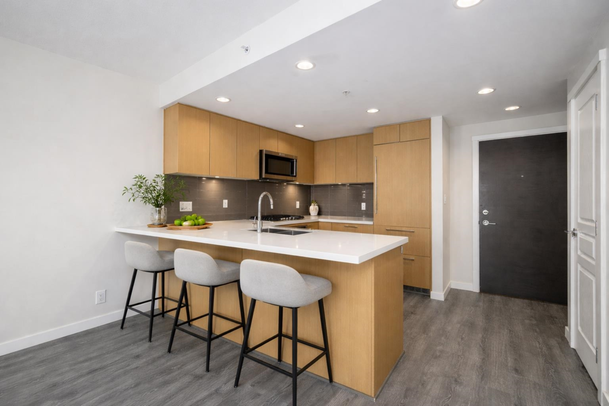 Kitchen Photo of 2307 3093 Windsor Gate, Coquitlam, BC