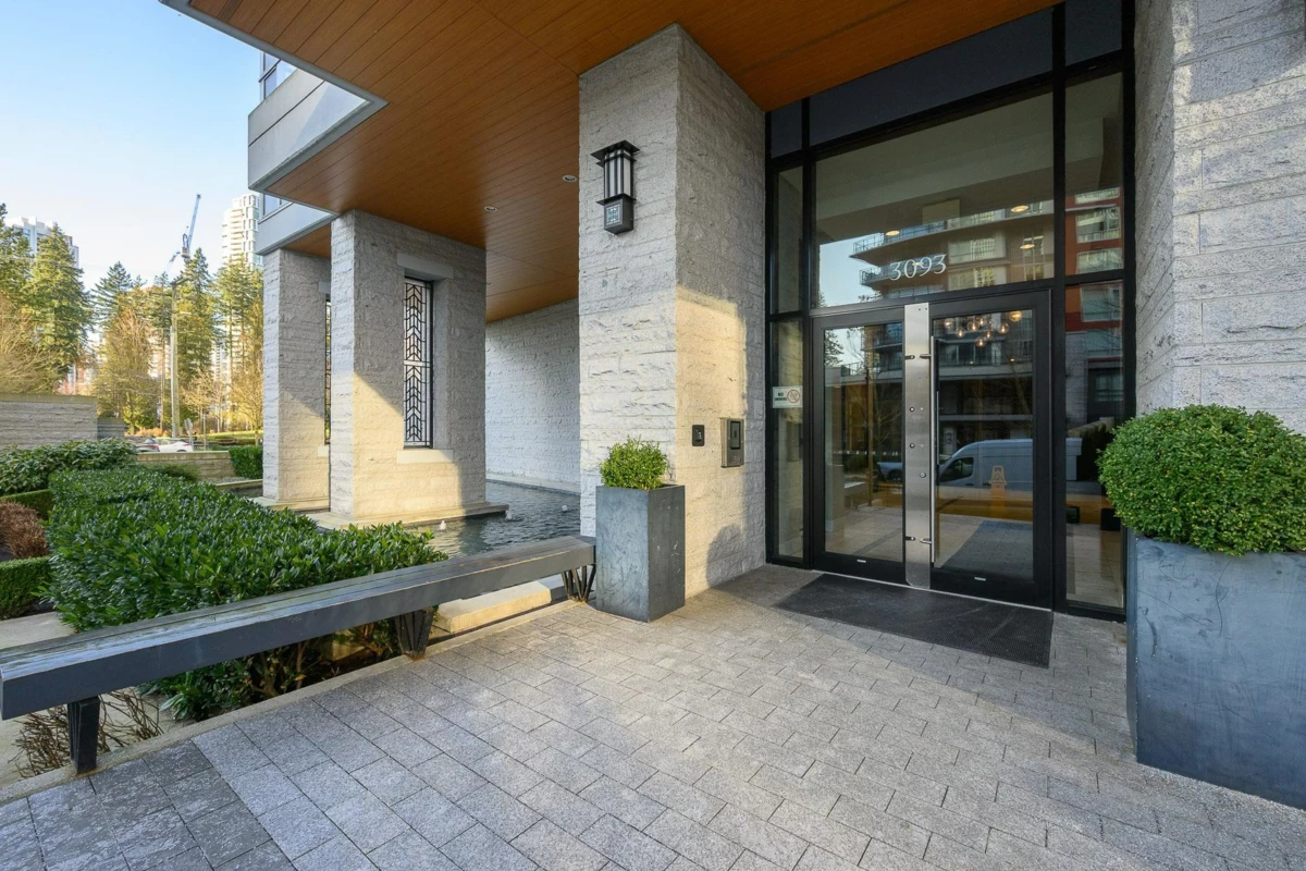 Living Room Photo of 2307 3093 Windsor Gate, Coquitlam, BC