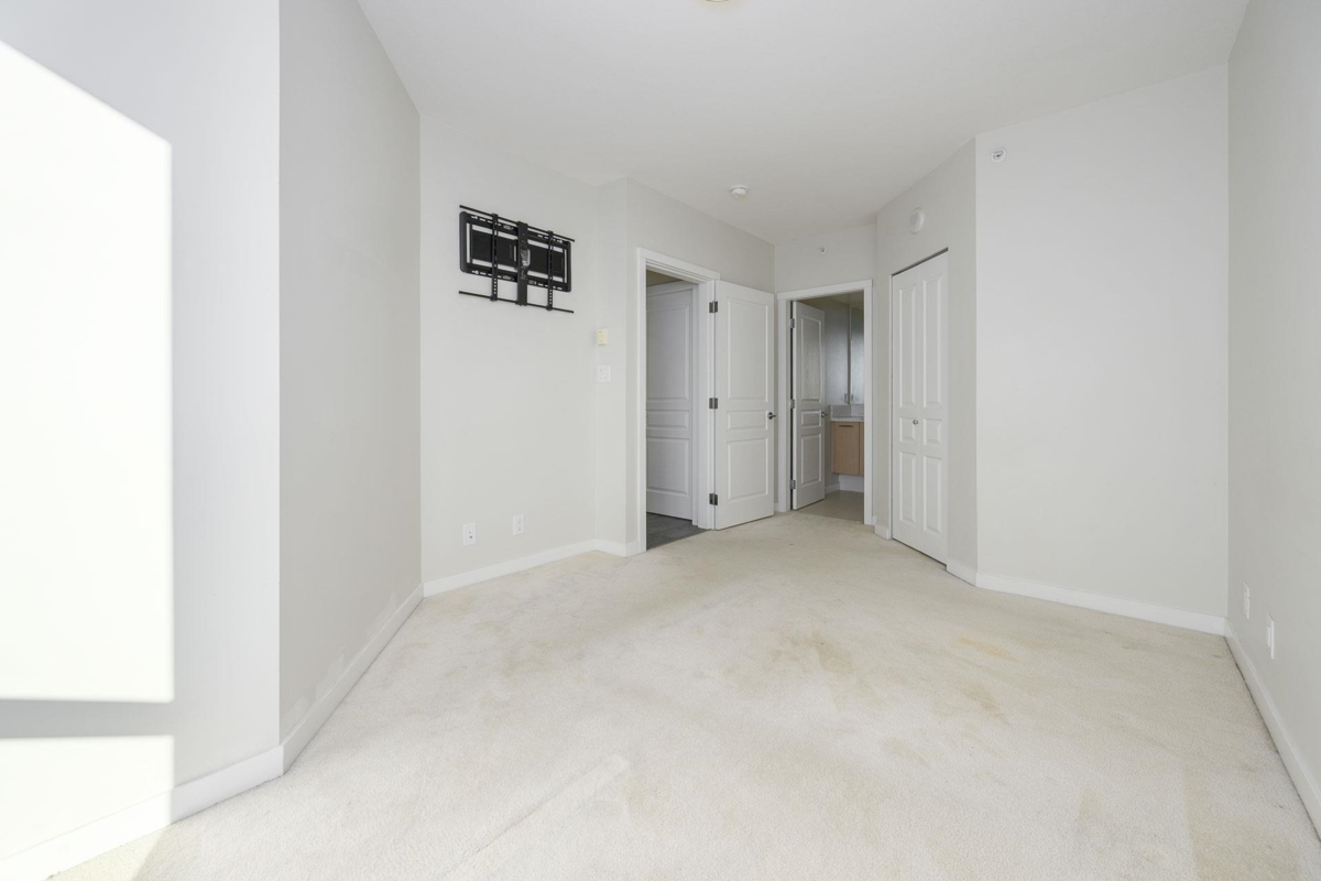 Loft / Bonus Room Photo of 2307 3093 Windsor Gate, Coquitlam, BC