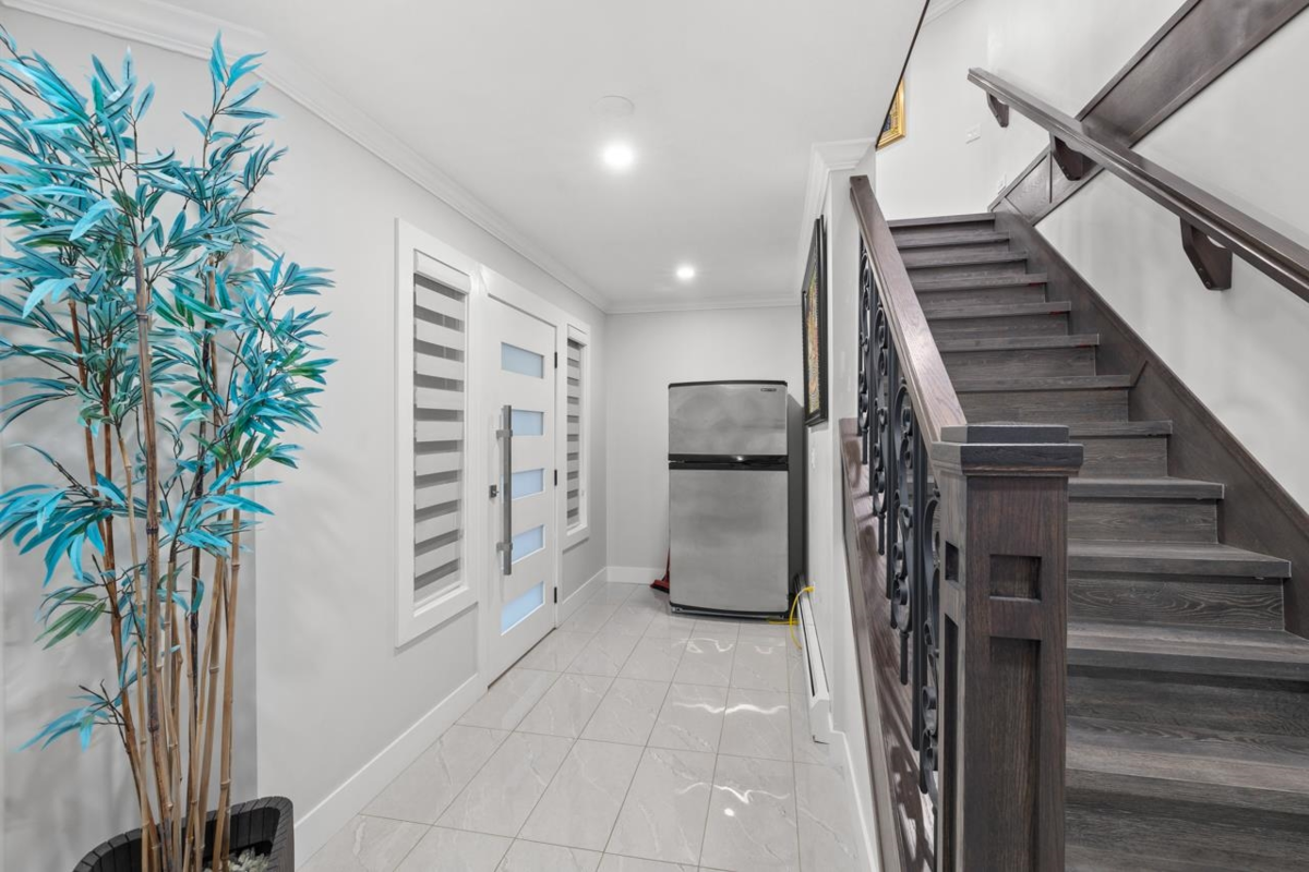 Family Room Photo of 31626 Harmony Court, Abbotsford, BC